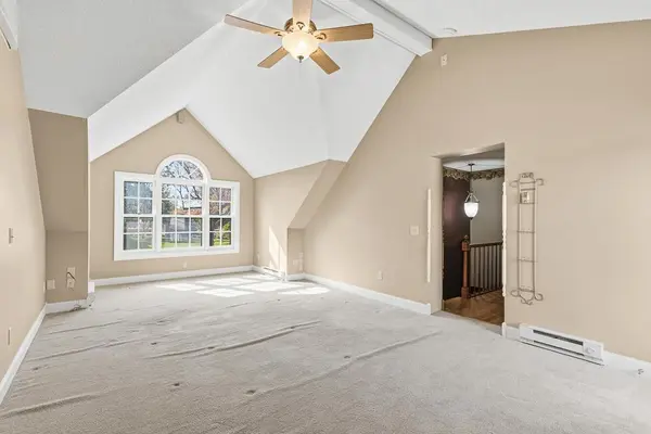 602 W Lyon ST, Marshall, MN 56258