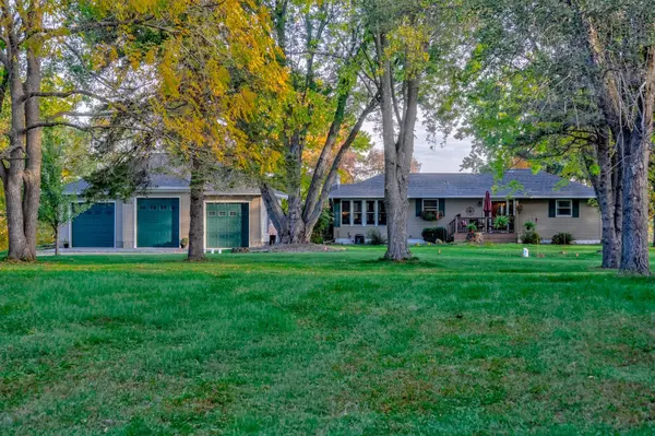 1416 County Road K, New Richmond, WI 54017