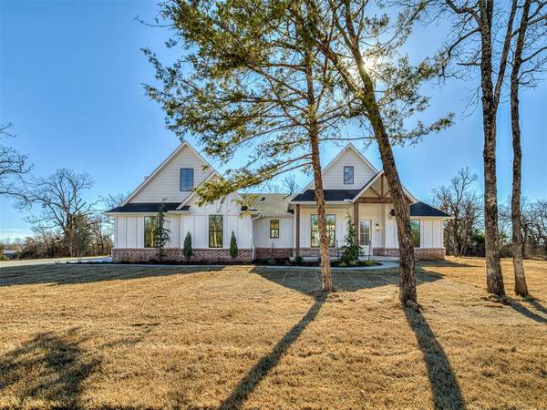 21200 Reserve CIR, Harrah, OK 73045