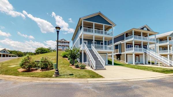 328 Breakers Bend Dr, Buchanan, TN 38222