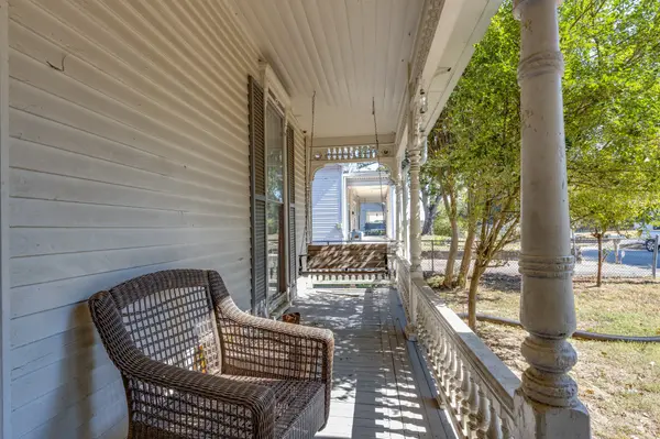 322 W 12th St #4, Columbia, TN 38401