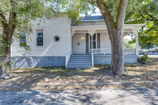322 W 12th St #4, Columbia, TN 38401