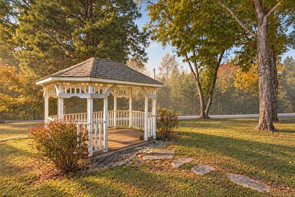 1870 Rock Church Road, Charlotte, TN 37036