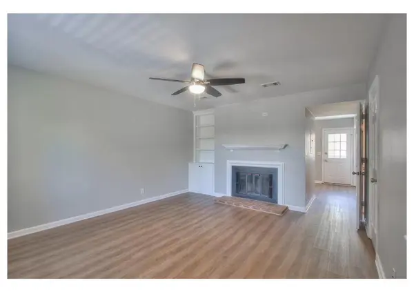 5778 Stone Brook Dr, Brentwood, TN 37027