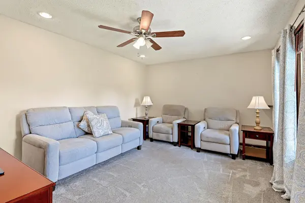445 N Ohio St, Benton, KS 67017