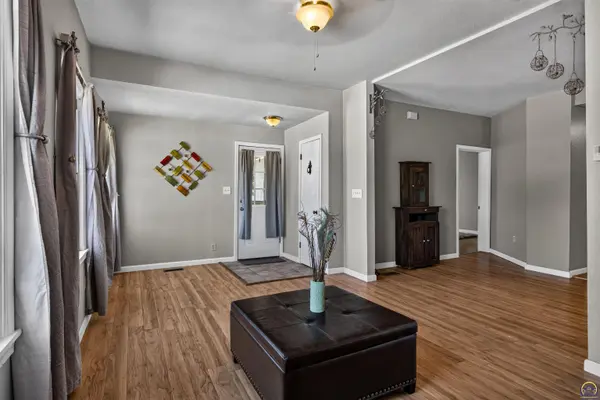 1235 W 8th St, Junction City, KS 66441
