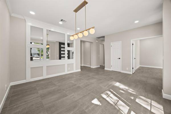 4117 Travis Country CIR, Austin, TX 78735