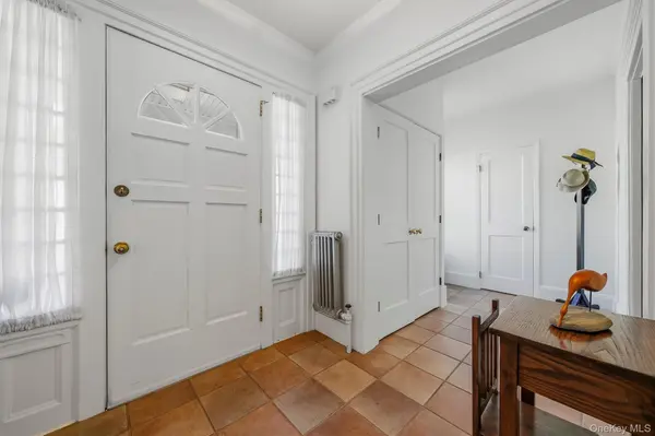 29 Clinton ST, White Plains, NY 10603