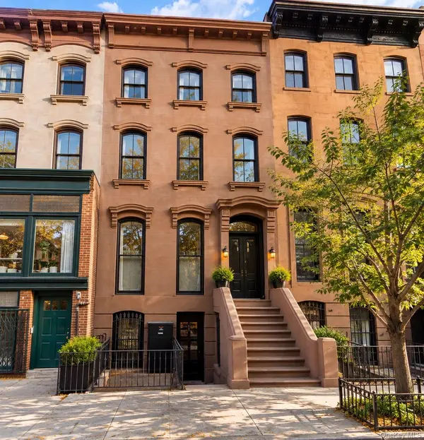 203 Dekalb AVE, Brooklyn, NY 11205