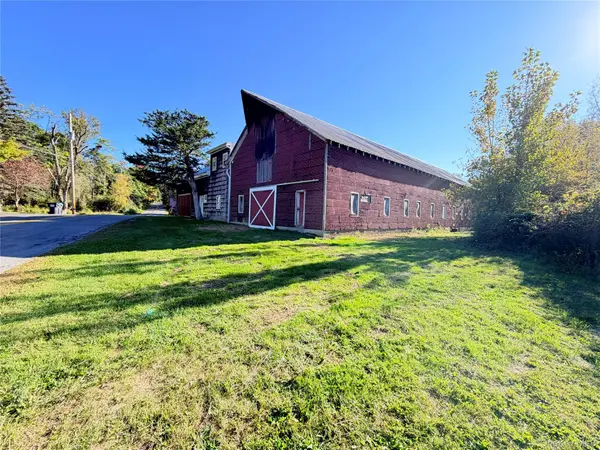 33 Howells TPKE, Middletown, NY 10940