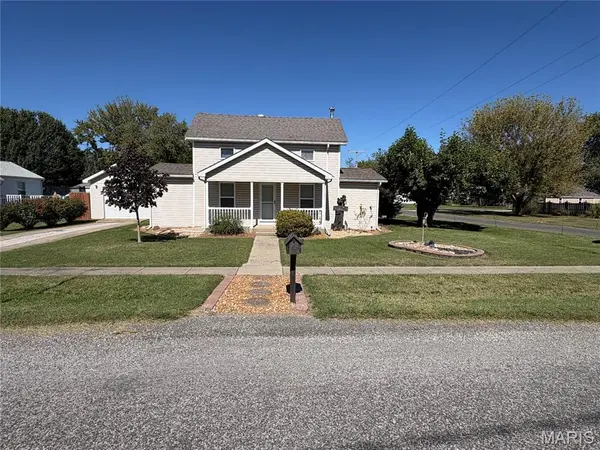 203 W Kell ST, Worden, IL 62097