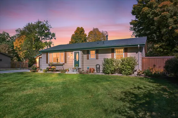 6816 Casey Pkwy, Prior Lake, MN 55372