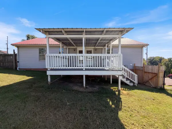 1037 Shadowbrook Dr, Greenbrier, TN 37073