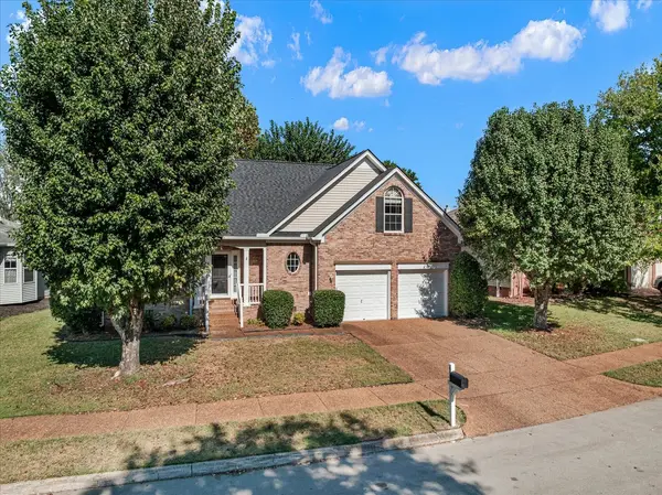 453 Essex Park Cir, Franklin, TN 37069