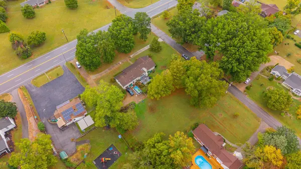 2003 Lebanon Pike, Nashville, TN 37210
