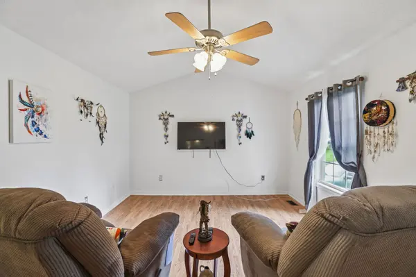 310 Redbud Ln, Unionville, TN 37180