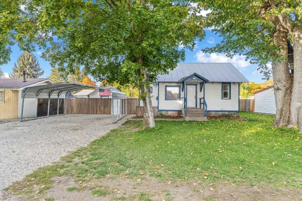 1112 W Main Ave, Chewelah, WA 99109