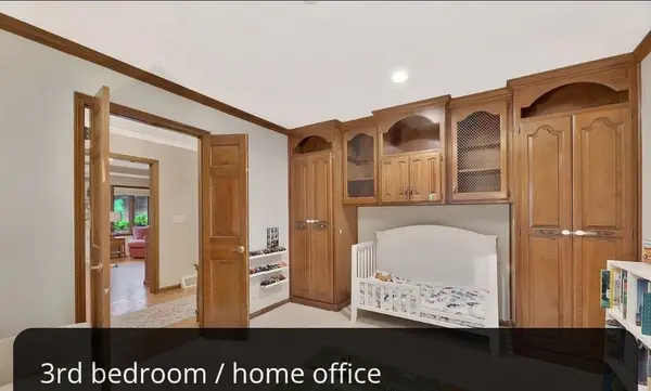 414 Courtleigh Dr, Wichita, KS 67218