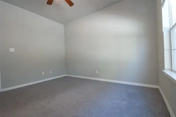 2410 Leon ST #103, Austin, TX 78705