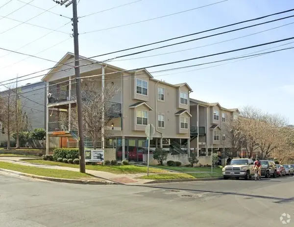 2410 Leon ST #103, Austin, TX 78705