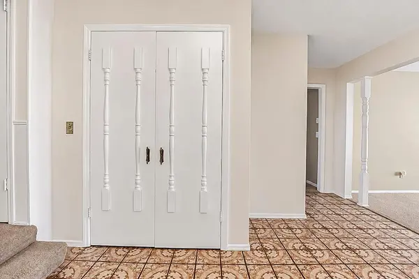 9808 Wedd ST, Overland Park, KS 66212