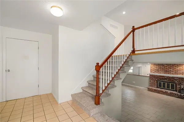 435 Kingsley AVE, Liberty, MO 64068
