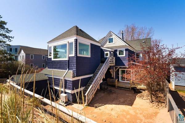 840 Lake Ave S, Duluth, MN 55802