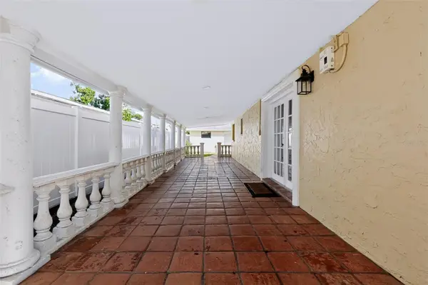 4515 W NORTH ST, Tampa, FL 33614