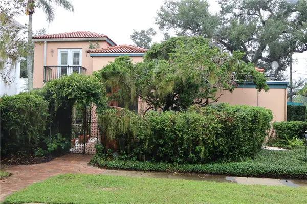 1630 BONITA LN, Sarasota, FL 34239