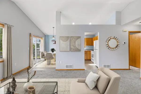 1816 Lupine DR, Hudson, WI 54016