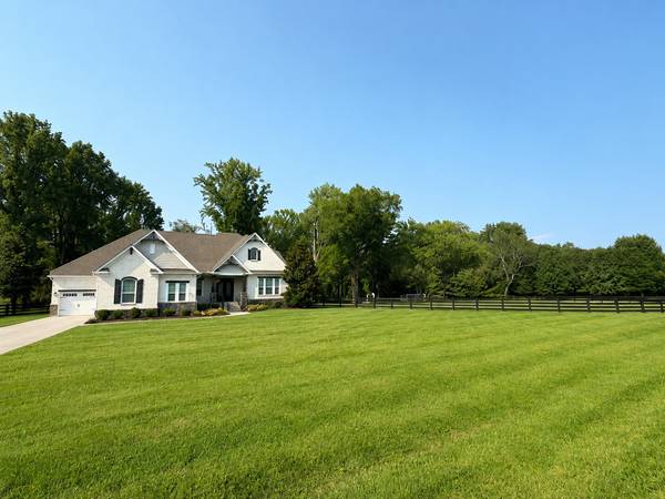 3700 Bosk Ln, College Grove, TN 37046