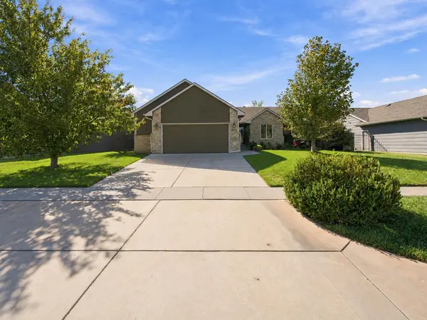 1708 N Cleary Ln, Goddard, KS 67052