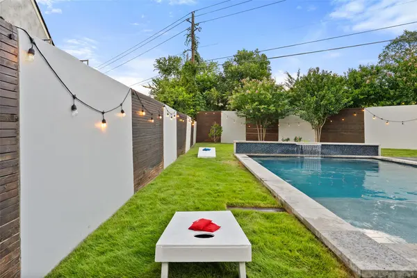 4800 Vinson DR #A, Austin, TX 78745
