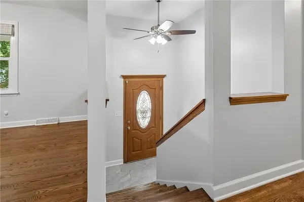 7 NE 80th ST, Kansas City, MO 64118