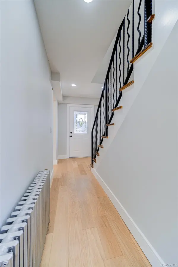 10 Cliff ST, Beacon, NY 12508