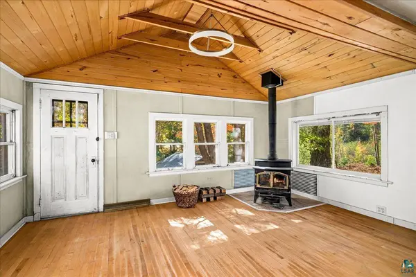 7622 S County Rd A, Superior, WI 54880