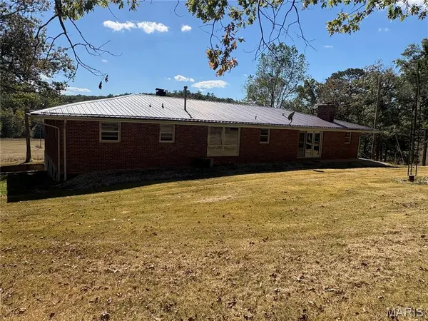 1975 County Road 856, Bunker, MO 63629
