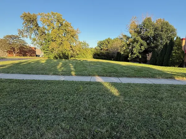 4671 old tavern RD, Lisle, IL 60532