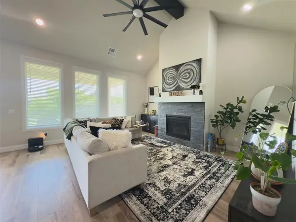 6109 NW 158th ST, Edmond, OK 73013