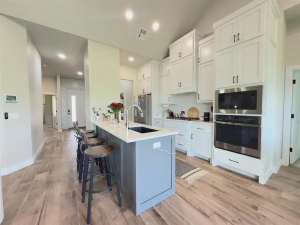 6109 NW 158th ST, Edmond, OK 73013