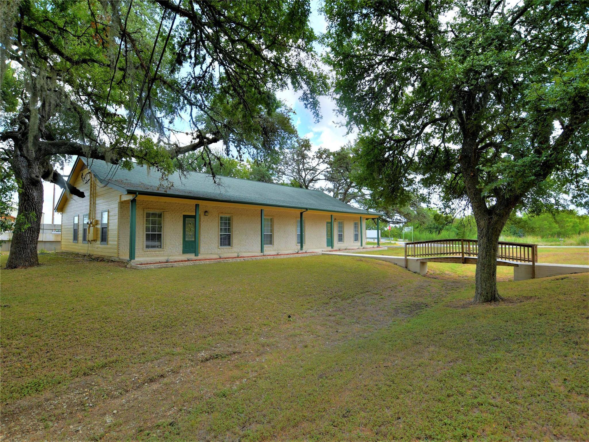 102 Whitetail DR #200-E, San Marcos, TX 78666