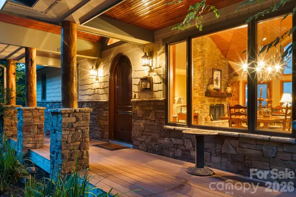 179 Cherry Knob DR, Mars Hill, NC 28754