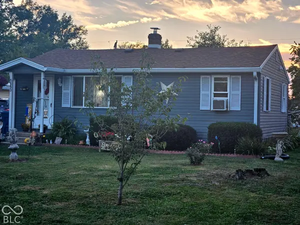 5553 N Clover Elm DR, Fairland, IN 46126