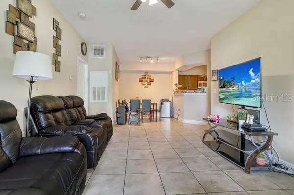 3702 PALM DESERT LN #5414, Orlando, FL 32839
