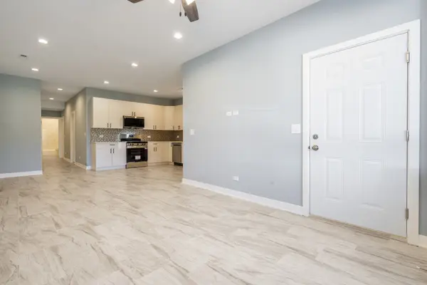 2949 W Wilcox ST, Chicago, IL 60612