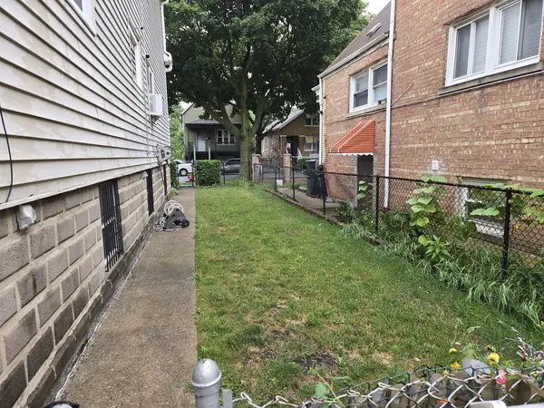 6328 S Hoyne AVE, Chicago, IL 60636