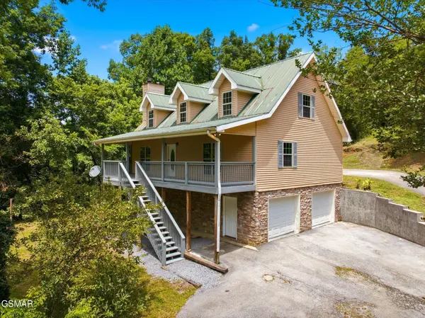 1134 Deer Trail Way, Seymour, TN 37865