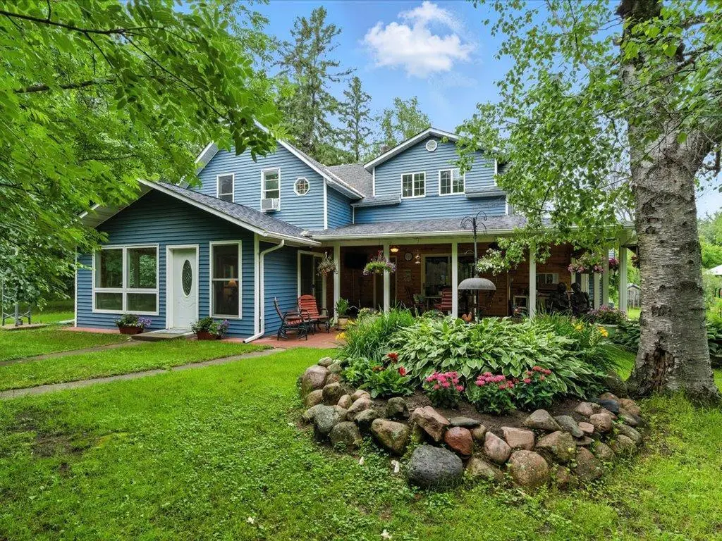 32166 Azure RD, Cushing, MN 56443