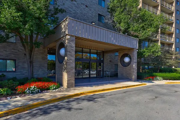 Address not disclosed, Willowbrook, IL 60527