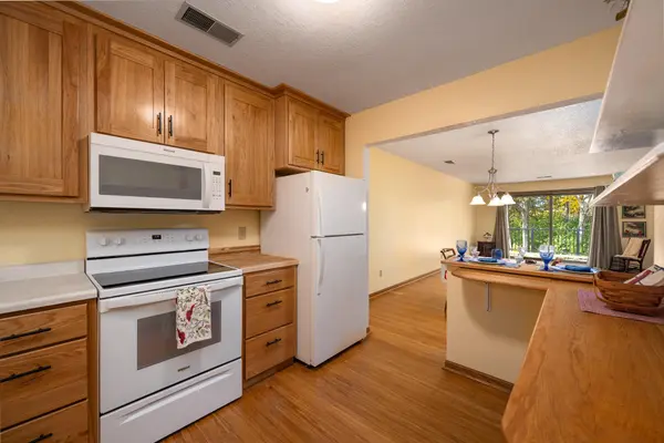 606 Pondhurst DR, Amery, WI 54001